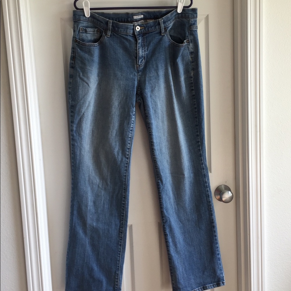 Liz Claiborne stretch jeans.